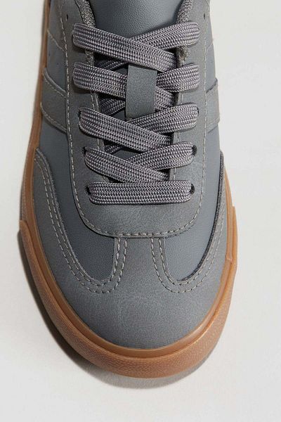 H&M Trainers