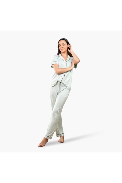 Aadaraya Aadaraya Collared Shirt and Pyjama Set