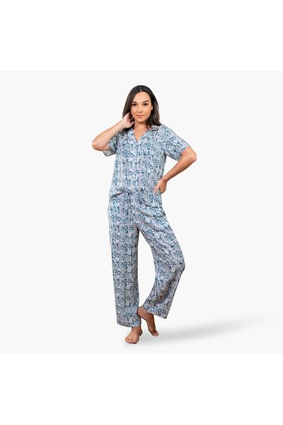 Aadaraya Aadaraya Floral Print Shirt and Pyjama Set