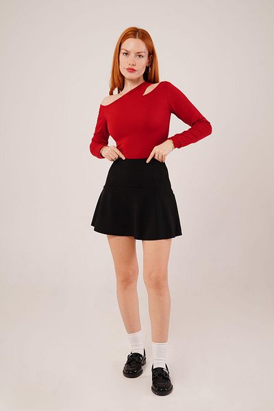 leyla sanat sanata yeni bir bakış açısı Leyla Sanat a New Perspective on Art Black Mini Skirt with Inner Shorts