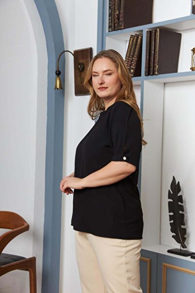 RMG Large Size Blouse with Sleeve Slit Detail