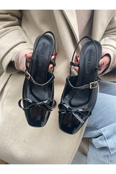 Lena Bowtie Detailed Black Patterned Flat