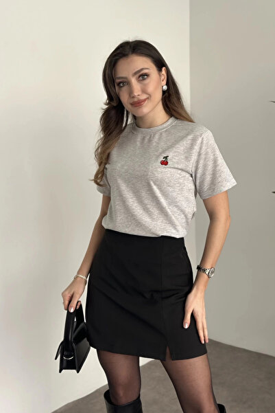Aventien Μπλουζάκι με κέντημα Cherry Crew Neck