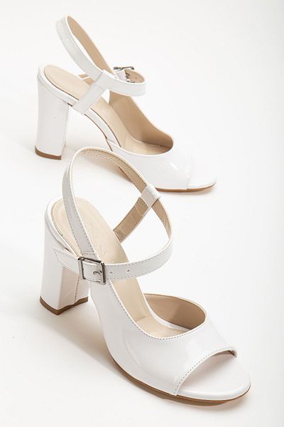 Hayalimdeki Ayakkabı Lovisa Heeled White Patent Leather Women's Shoes