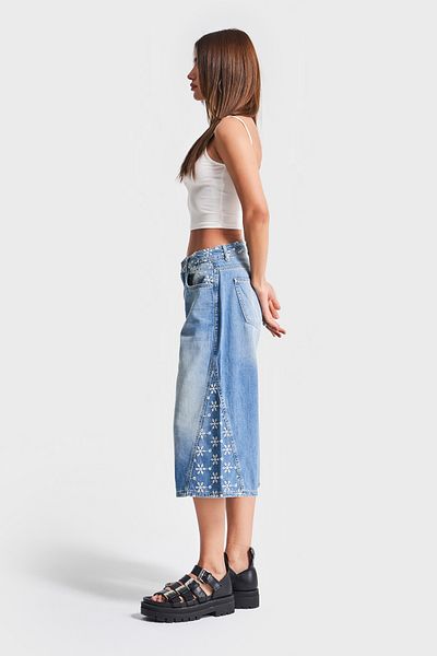 its basic Blugi de damă, culoare albastră, 2S5-75, cu broderie de flori, pantaloni scurți din denim cu design maxi