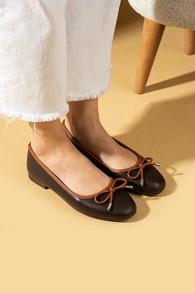 Pembe Potin Women's Flats Brown Brown Bow Lightweight Comfortable Sole Stylish Casual Shoes