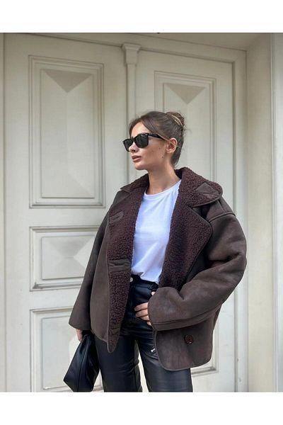 moda armanc Друго горчиво кафяво текстурирано велурено плюшено палто от вътрешната страна на огромен модел Zr