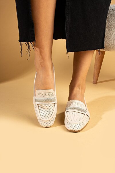 Pembe Potin Women's Ballerinas Beige Stone Buckle Lightweight Comfortable Sole Stylish Casual Shoes