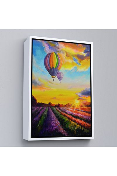Harita Sepeti Balon aerian zburând peste grădina de lavandă cu cadru alb Vizualizare pictură murală pe pânză