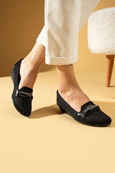 Pembe Potin Women's Orthopedic Black Embroidered Comfortable Sole Casual Shoes