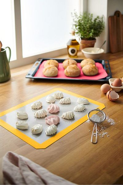 Tchibo Professional Reusable Baking Mats Red Combo