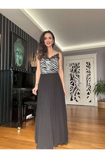 Atelier Derin Fusta maxi plisată din șifon cu talie elastică neagră