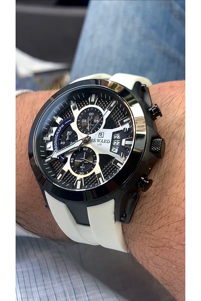 Reward Brand Wristwatch