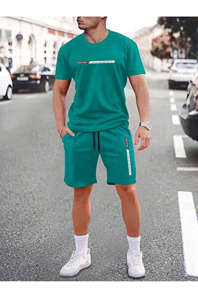 Tarzsokak طقم تي شيرت وسروال قصير للرجال من Manfinity Homme برسومات الخصر