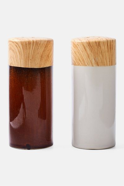 Muy Mucho Salt And Pepper Shaker Pack, Brown
