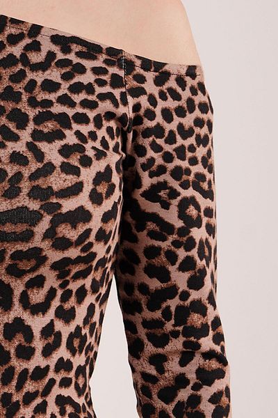 Moka Shopin Mokashopin Off Shoulder Detailed Leopard Print Blouse