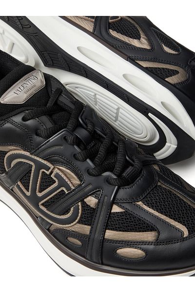 Valentino Garavani أحذية رياضية إيزي جوب