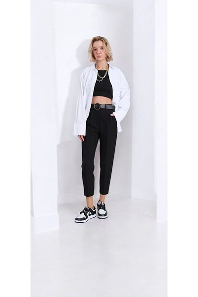 MUG collection Women's Fabric Pants, Perry Model