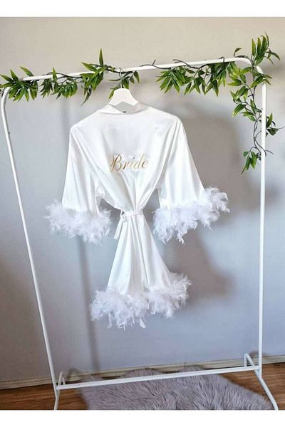 By Burcu Arıcıoğlu Bride Embroidered Bridal Dressing Gown with Otriche Detail