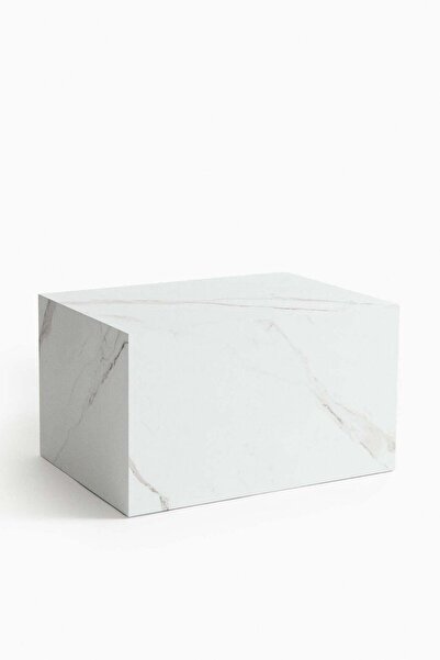 H&M Cube-shaped coffee table