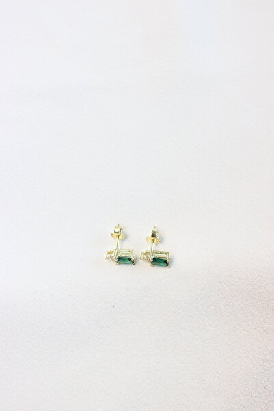 Dazzlecave 925 Ayar Gümüş - Göz Alıcı Işıltısıyla Renkli Taş Detaylı, Şık ve Zarif Tasarım Küpe Modeli