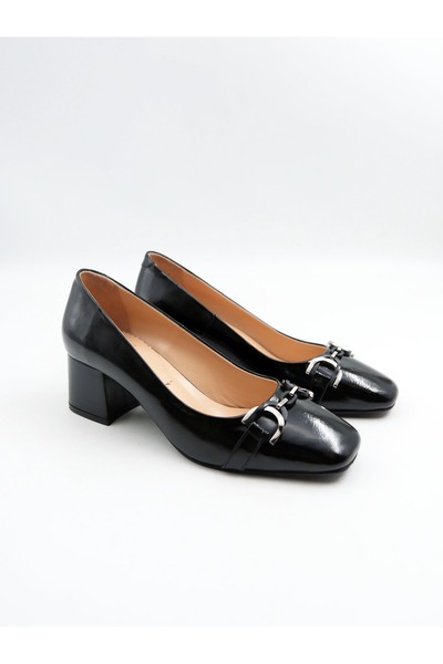 Tenau Pantofi cu toc de damă din piele naturală