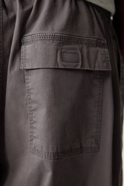 Pull & Bear Jogger pantolon.