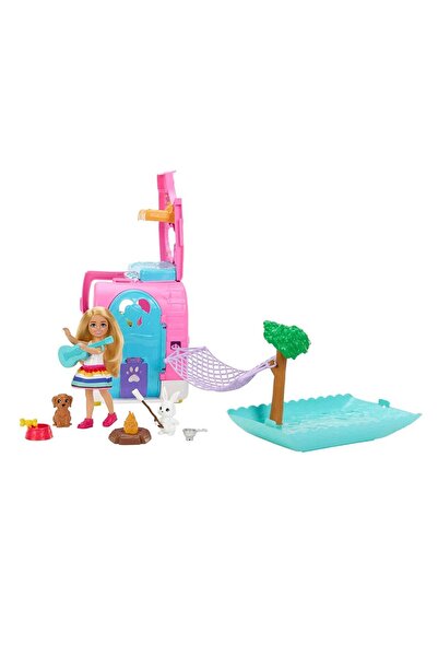 Barbie Club Chelsea Camper HNH90
