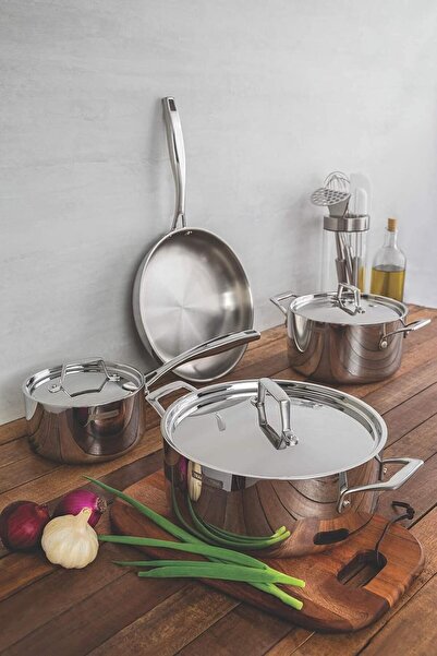 TRAMONTINA Since 1911, Made In Brazil - 16cm Sauce Pan Grano