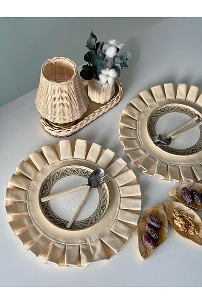 Maison Avf 2-Piece Raw Linen Pleated Placemat