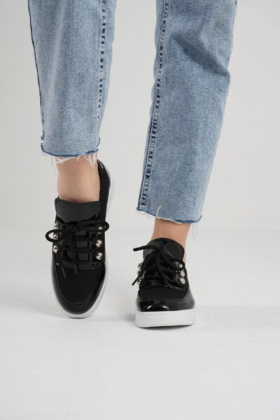 Beyond Women's White Sole Black Patent Leather Sneaker Byndk96