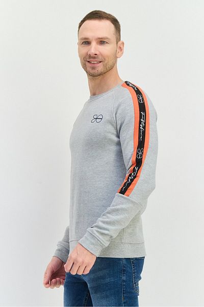 Crosshatch Men Crew Neck Brand Logo Long Sleeves Sweatshirt, Grey