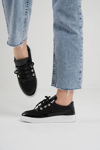 Beyond Women's White Sole Black Patent Leather Sneaker Byndk96