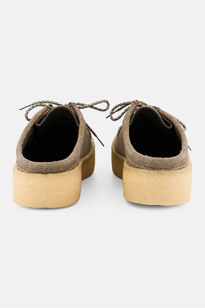 CLARKS Men Standard Wallabeecup Lo Lace Up Casual Shoes, Olive