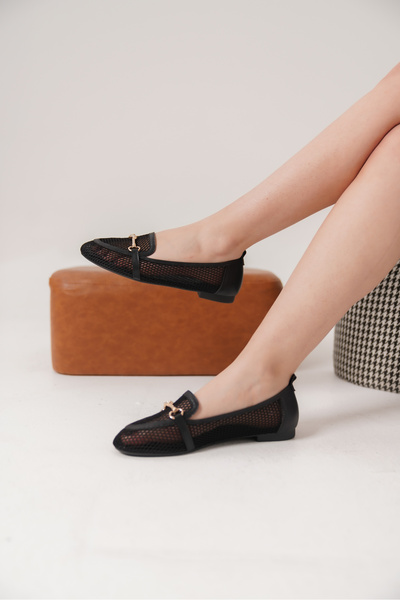 Moda Değirmeni Black Women's Lace Gold Buckle Short Daily Stylish Heels Md2104-111-0001