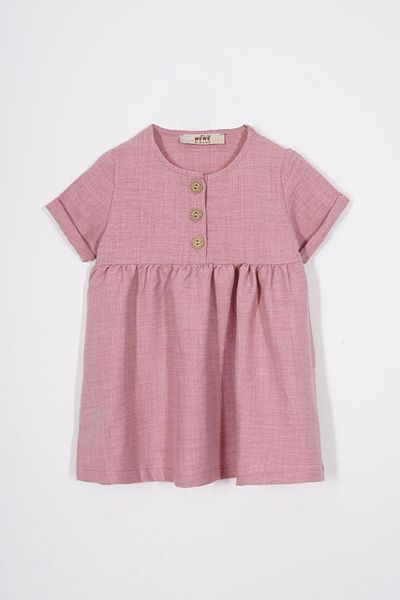 zepkids Rochie de in pentru fete de culoare Dusty Rose cu decolteu cu nasturi și accesorii pentru pălărie