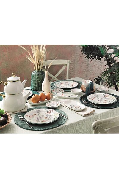 Pierre Cardin Pierre Cerdin Lotus 31 Piece Breakfast Set