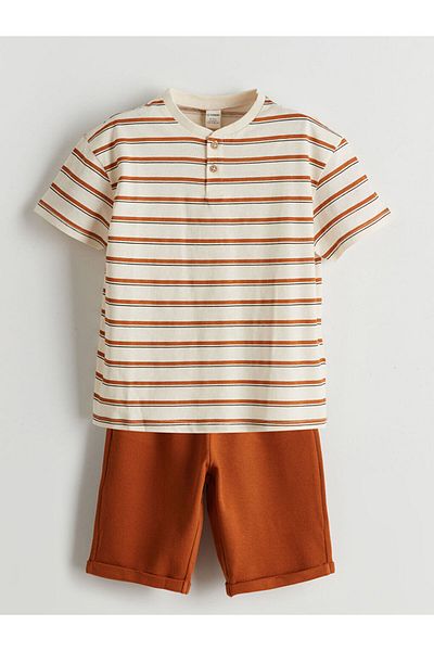LC Waikiki Lcw Kids Striped Boys T-Shirt and Shorts Pack of 2