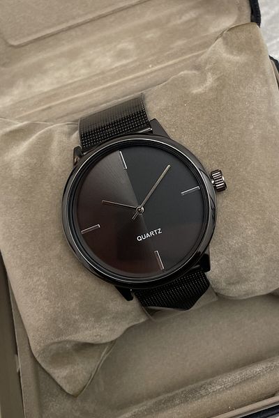 Leerybee Men's Quartz Wristwatch Kn-13 Special Box No Discount