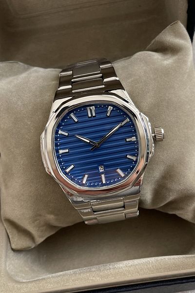 Leerybee Quartz Men's Wrist Watch with Calendar Nk-04