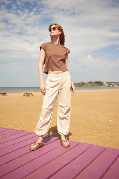 Trendiz Γυναικείο μπλουζάκι νυχτερίδα καφέ