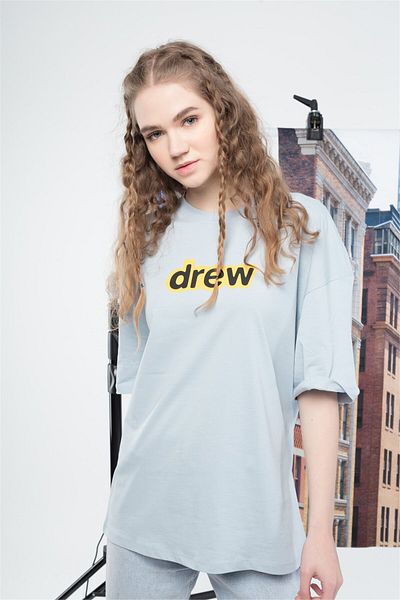 Trendiz Tricou Drew Text pentru damă, albastru deschis