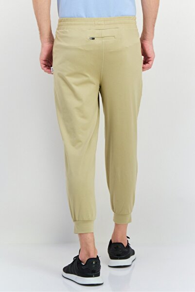 Feat Men Relaxed Fit Solid Jogger Pants, Khaki