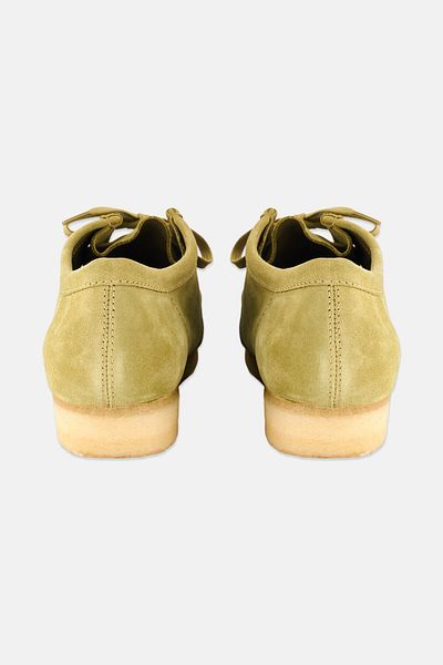 CLARKS Men Standard Wallabee Casual Shoes, Mid Green