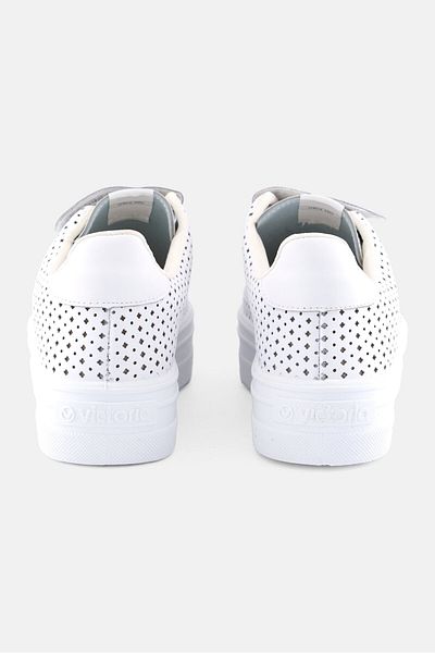 Victoria Women Barcelona Piel Perforado Velcro Closure Shoes, White