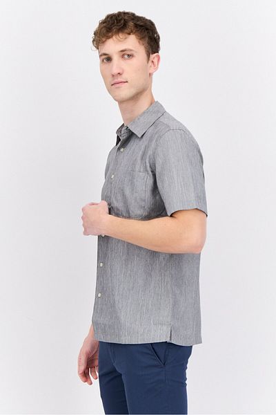 Swiss Alps Men Regular Fit Short Sleeve Chambray Casual Shirt, Grey