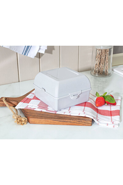 Madame Coco Blanch Sandwich Box