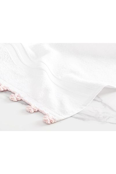 Madame Coco Ruth Crocheted Hand Towel