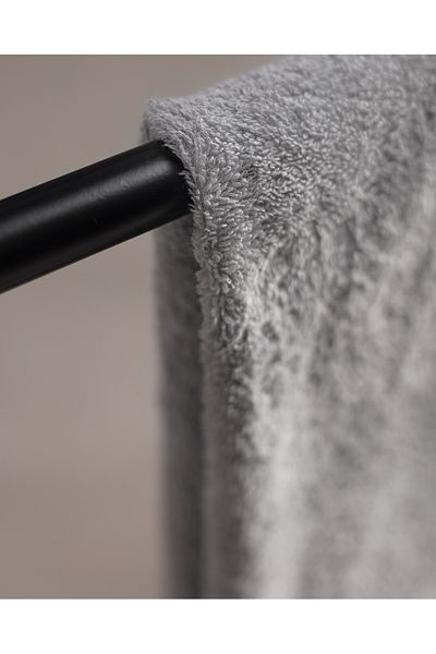 Madame Coco Ryella Dobby Bath Towel - Hotel Collection