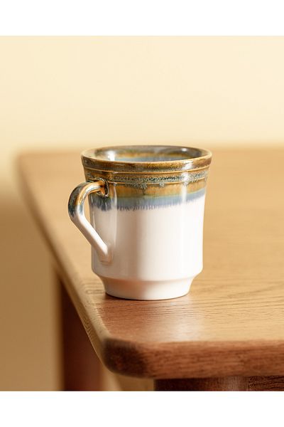 Madame Coco Bella Mug